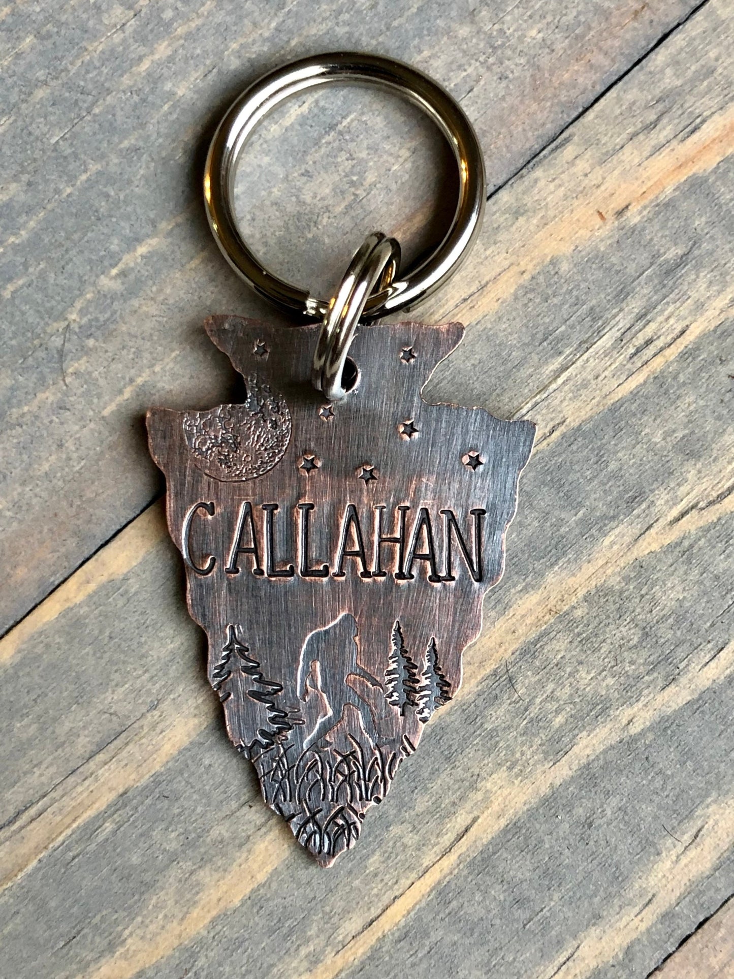Custom Bigfoot Arrowhead Dog Tag, Hand Stamped Pet ID, Personalized Dog Tag for Dog, Arrowhead Dog Tag with Sasquatch, Full Moon