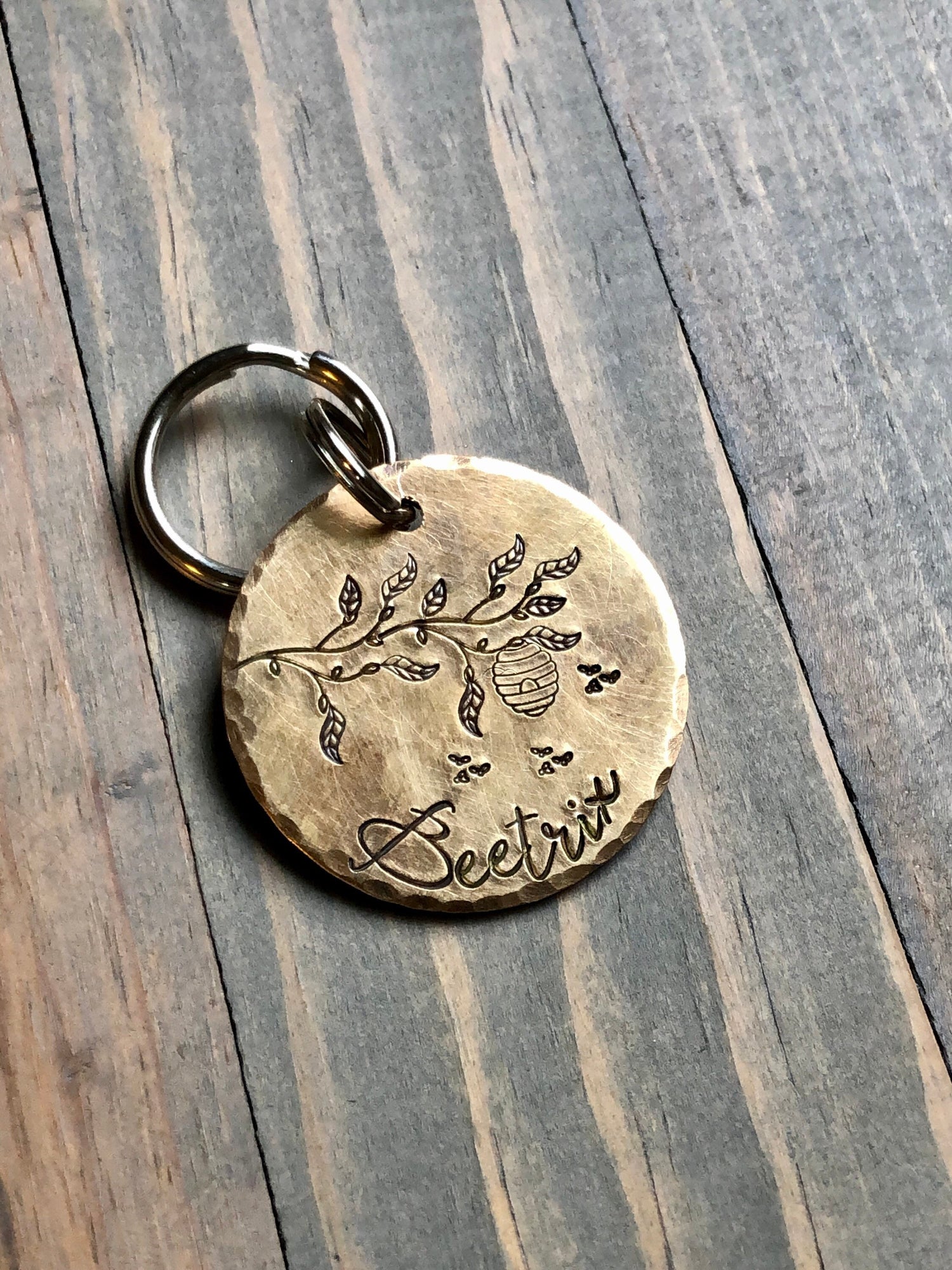 Bee Hive Name Tag for Dog, Custom Personalized Pet ID Tag, Personalized Dog Tag with Bees, Pretty Dog Tag, Honey Bee Pet ID Tag