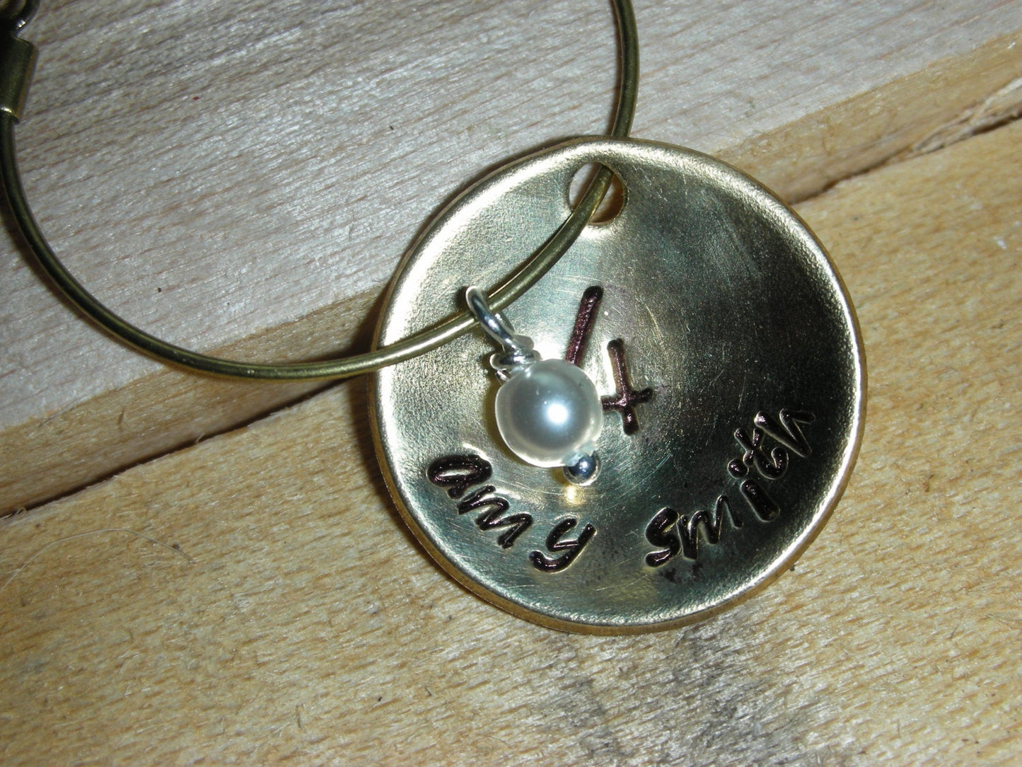 Custom Wine Glass Charms - Bride Groom-Wedding Favors-Wedding Placecards-Dinner Party Placecards-Wedding Party Gifts