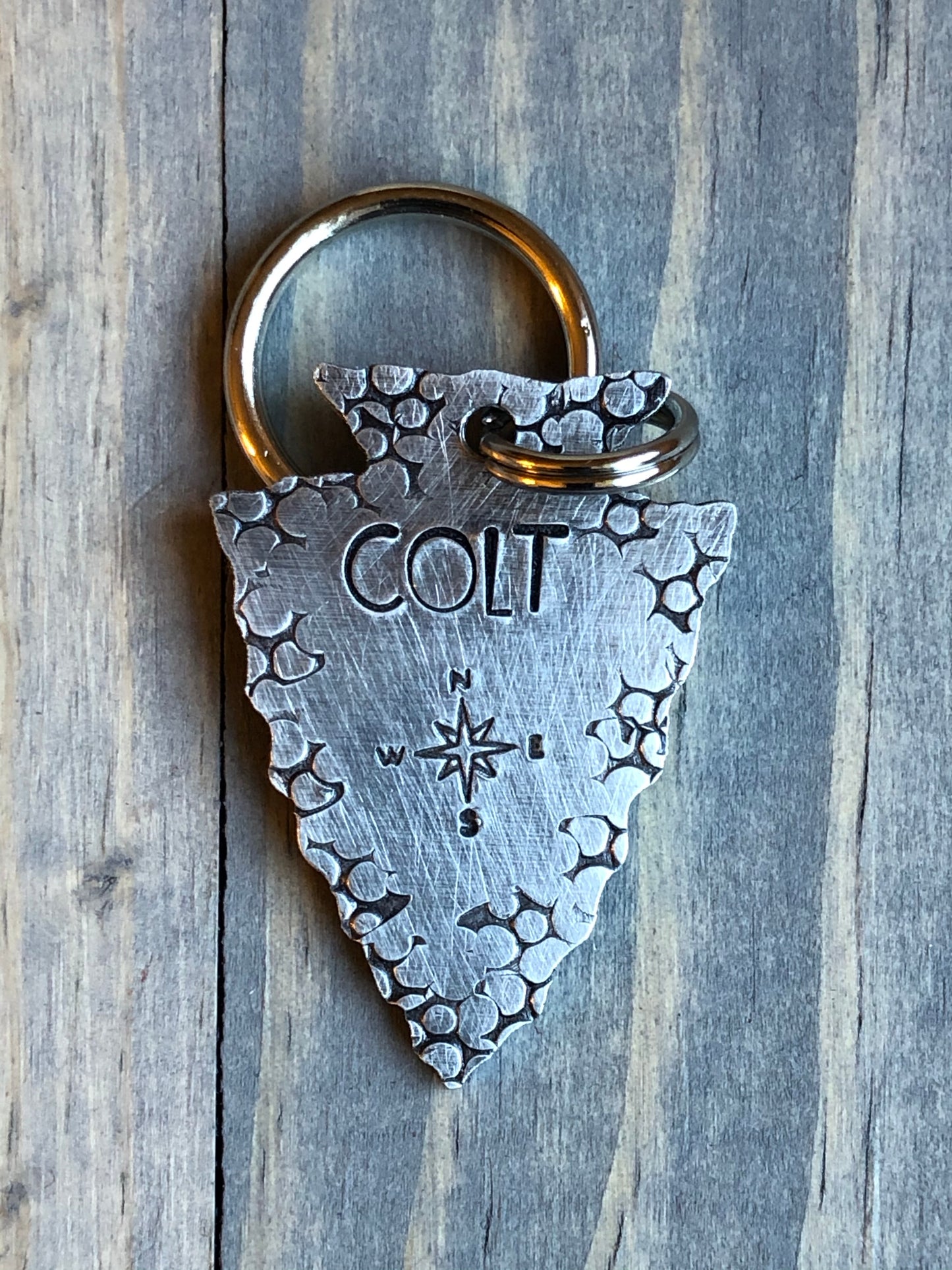 Arrowhead Tag with Compass