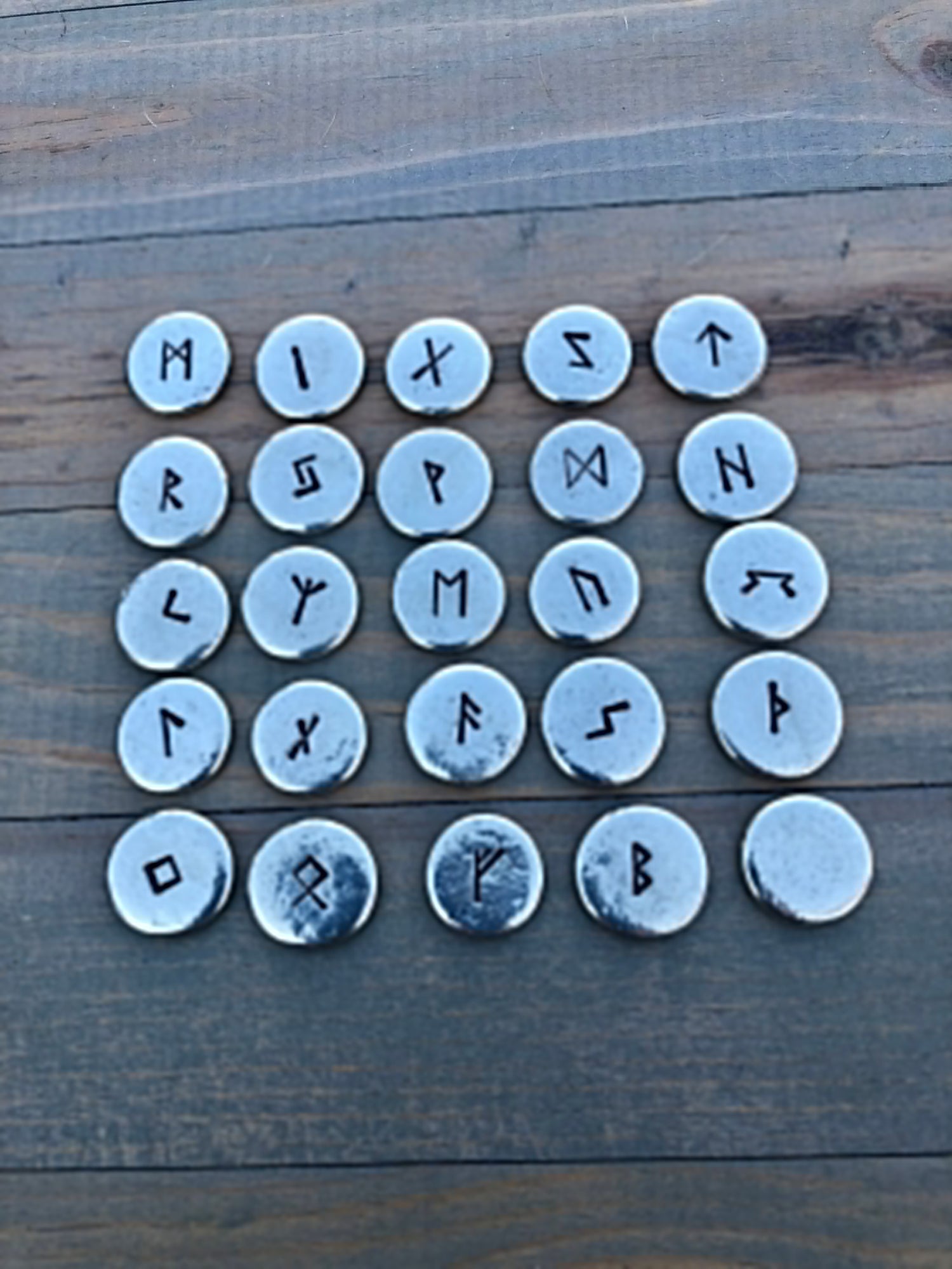 Rune Stone Set - Rune Divination Set - Pewter Runes - 25 Piece Elder F ...