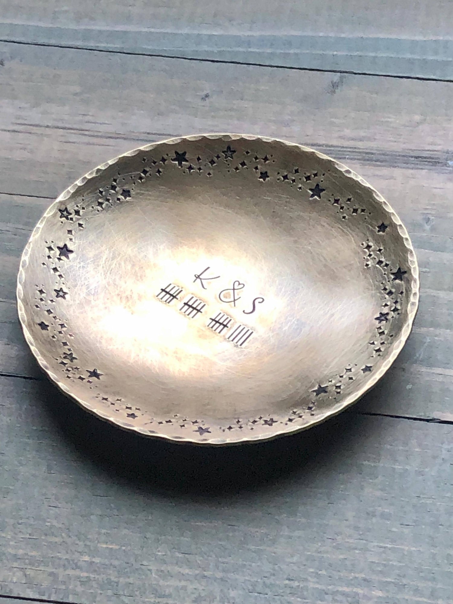 Bronze 19th Anniversary Ring Dish, 8th Anniversary Keepsake, Personalized Trinket Dish, Gift for her / him, Custom Copper 7th, Aluminum 11th