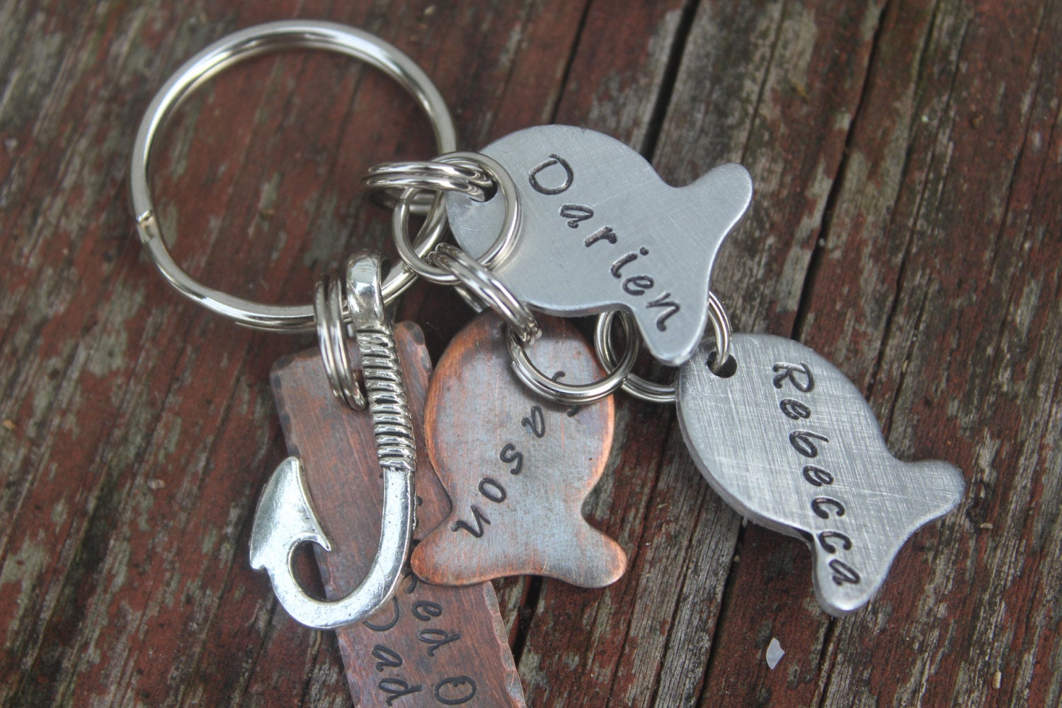 Fishing keychain for Dad-Best Catch Keychain-Father&#39;s Day Gift for Dad Grampa-Daddy Keychain-Fisherman Gift-Hooked on You Daddy