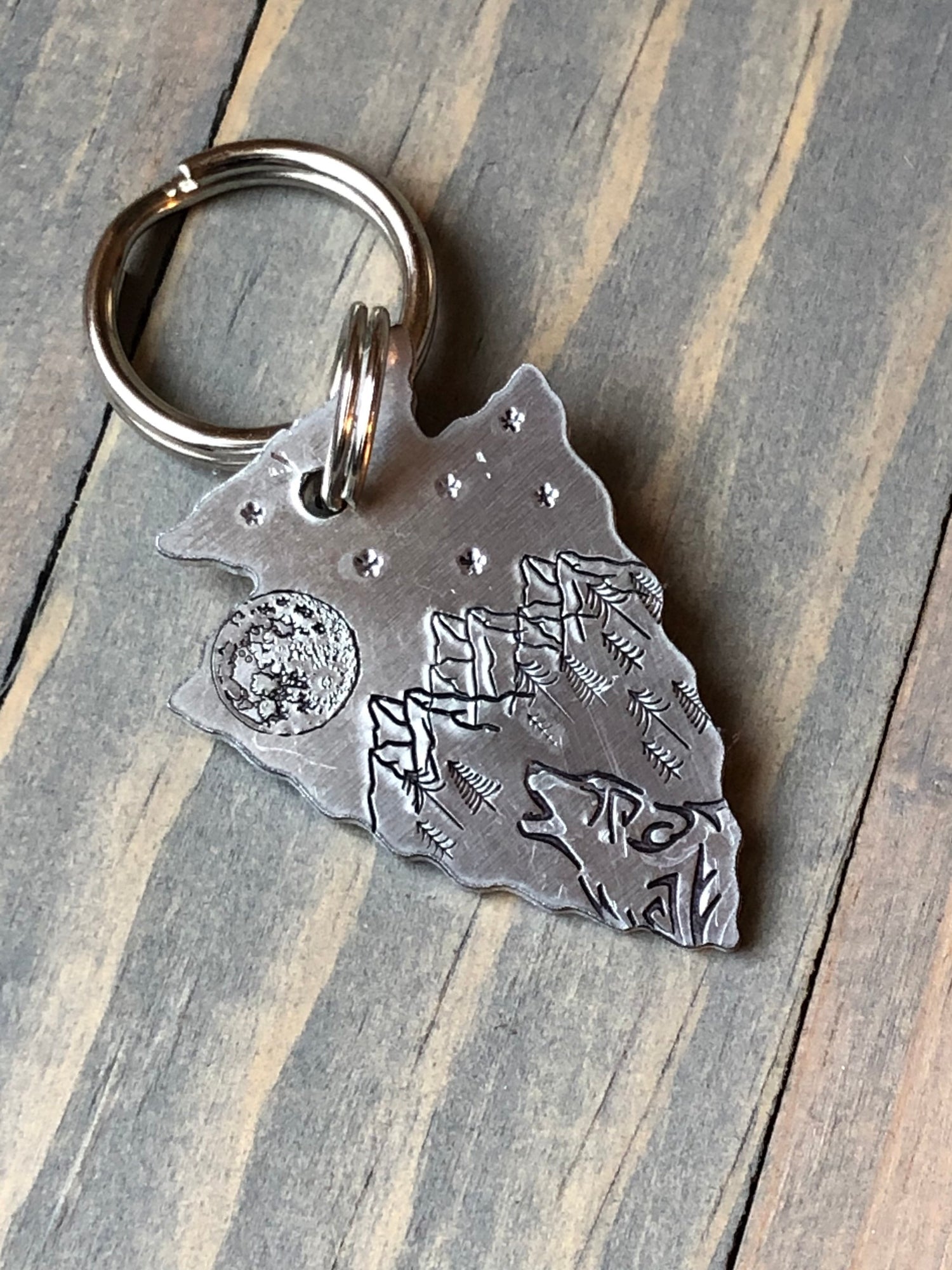 Custom Arrowhead Dog Tag, Full Moon with Wolf Dog Tag, Hand Stamped Pet ID, Personalized Dog Tag for Dog, Arrowhead Dog Tag