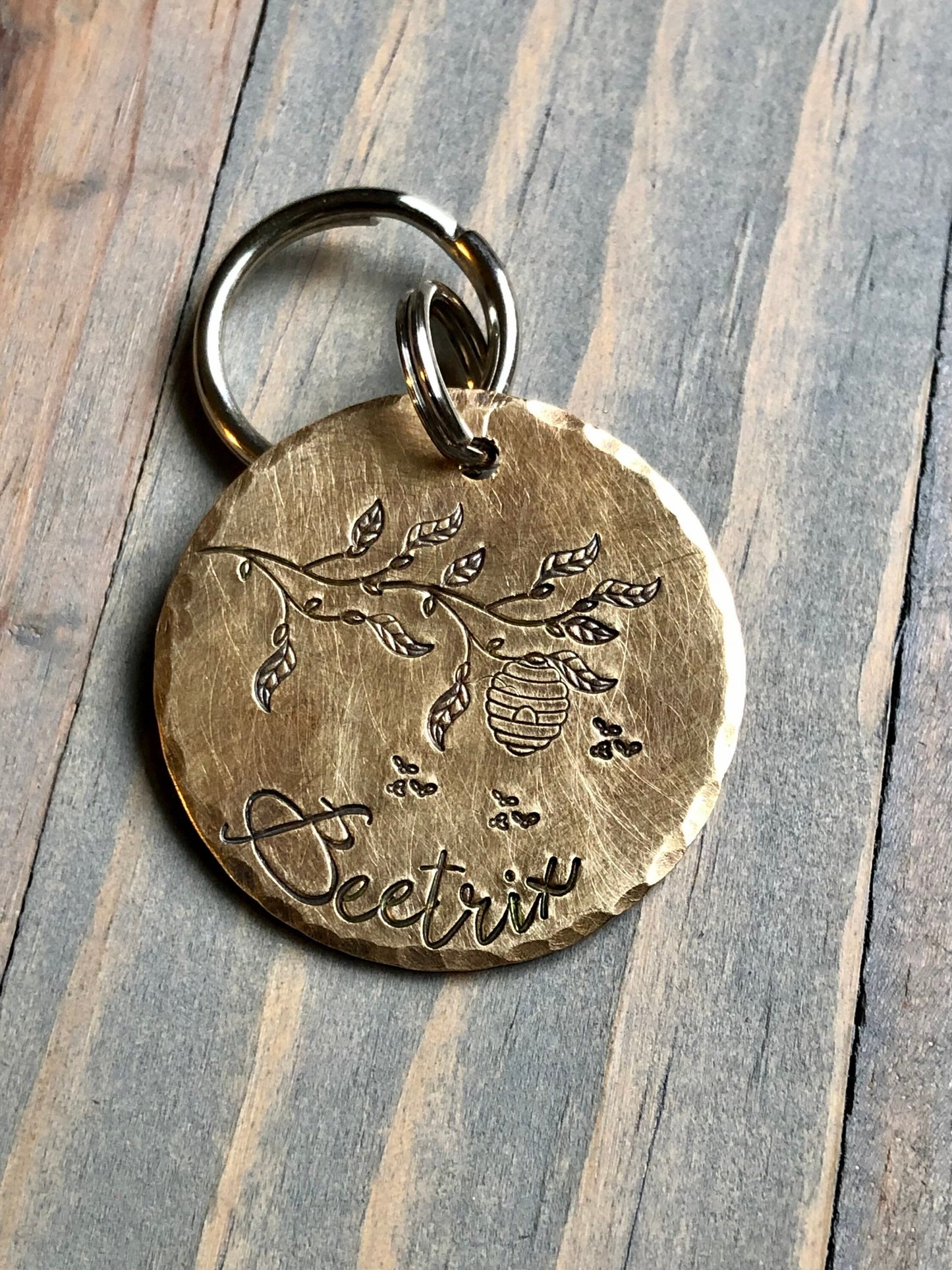 Bee Hive Name Tag for Dog, Custom Personalized Pet ID Tag, Personalized Dog Tag with Bees, Pretty Dog Tag, Honey Bee Pet ID Tag
